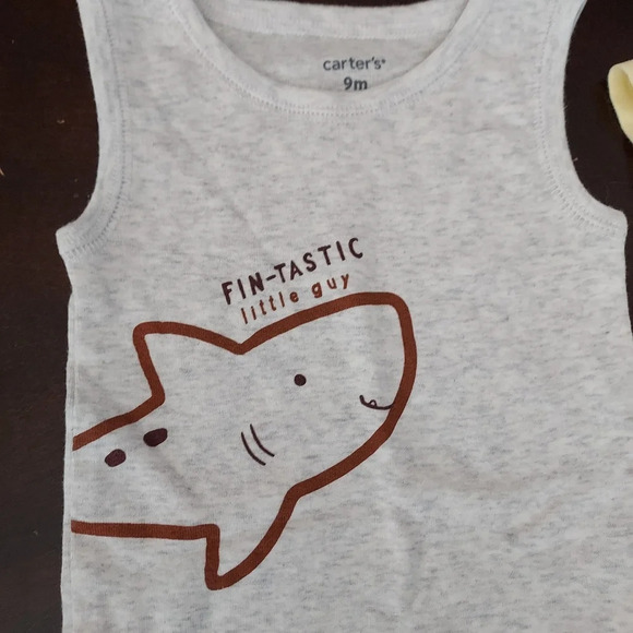 Carter's Baby Boy 3-Piece Shark Outfit Set in Size 9M - Picture 3 of 6